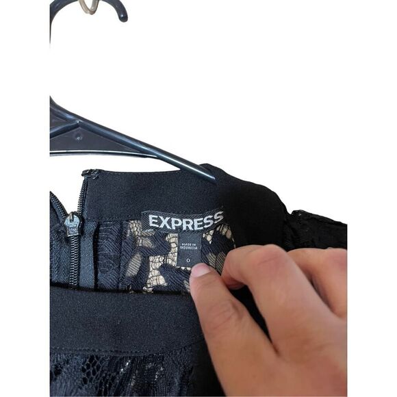 Express Sleeveless Lace Sheath Dress Size 0 - Picture 4 of 9